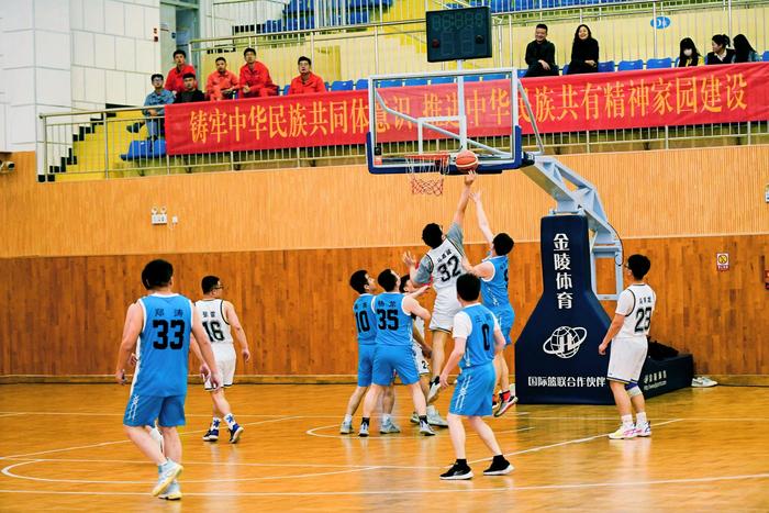 kaiyun开云·官方网站-包含篮球运动推广成为地方政府体育产业发展新引擎的词条