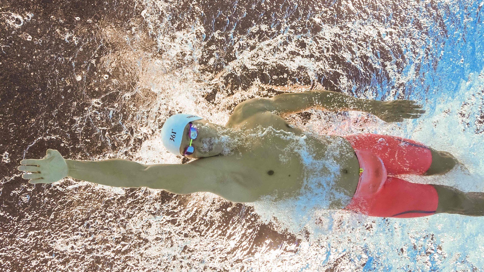 开云中国-滑雪爱好者安全守则宣传周正式启动，滑雪时必须遵守的规则