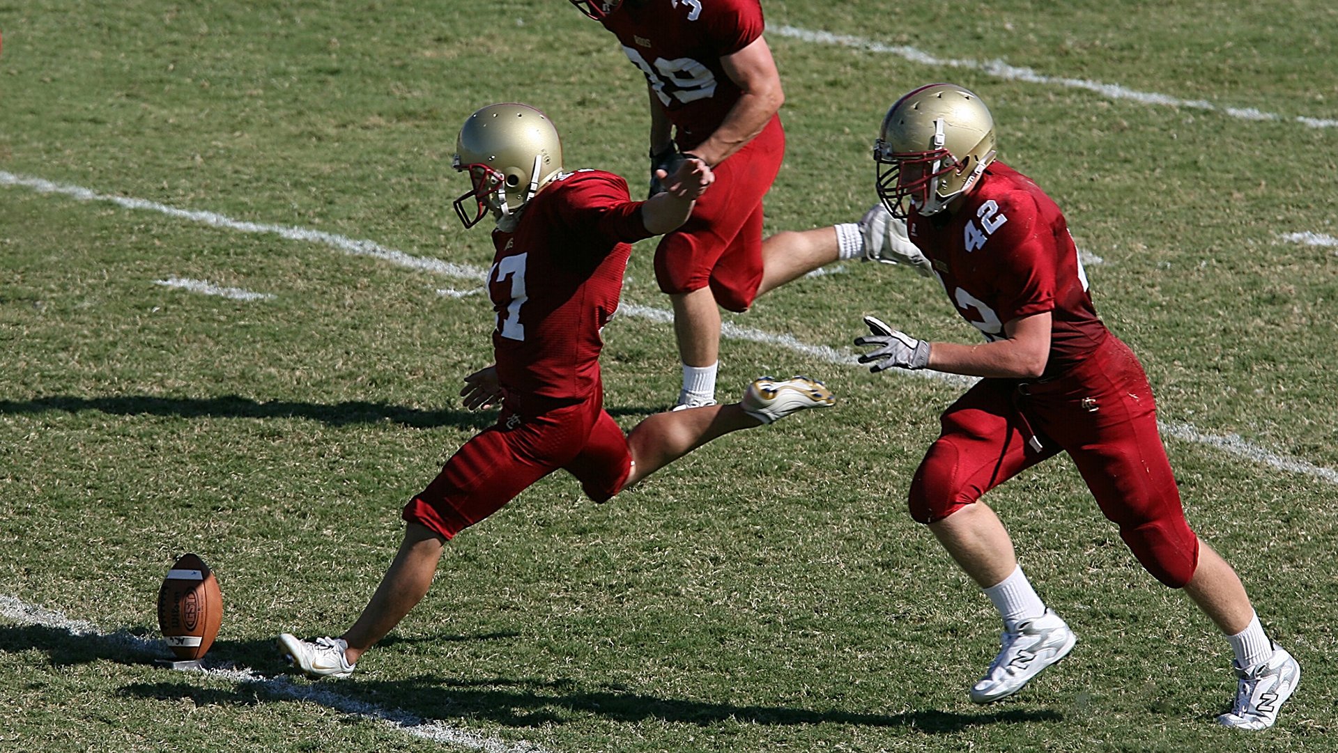 kaiyun开云·官方网站-中国足球国家队引进外籍体能专家助阵训练，中国国家足球队外籍队员